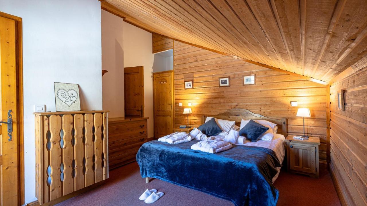 Madame Vacances Les Chalets De L'Altiport Alpe d'Huez Bagian luar foto