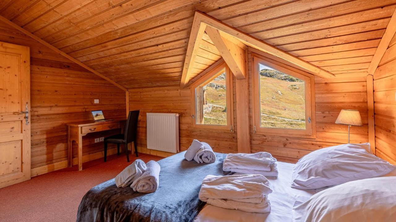 Madame Vacances Les Chalets De L'Altiport Alpe d'Huez Bagian luar foto