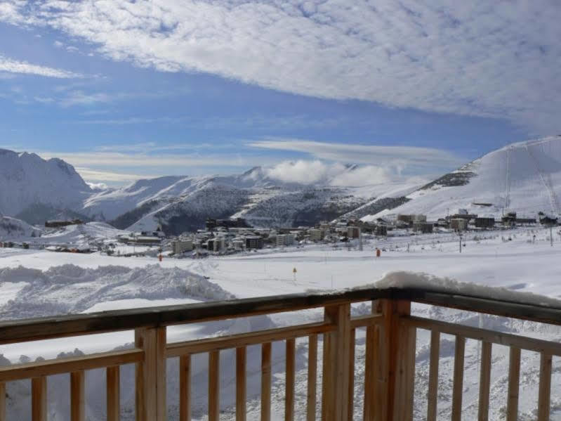 Madame Vacances Les Chalets De L'Altiport Alpe d'Huez Bagian luar foto